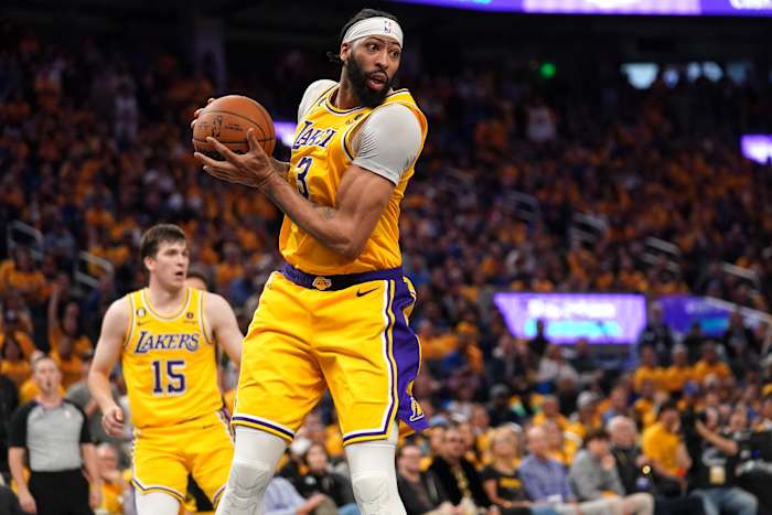 anthony davis austin reaves warriors